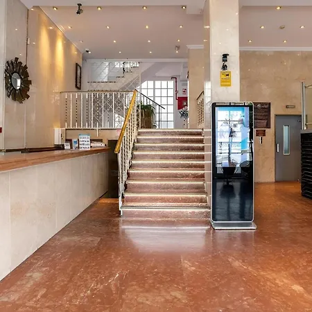 Bluesea Centro 3* 托雷莫利诺斯