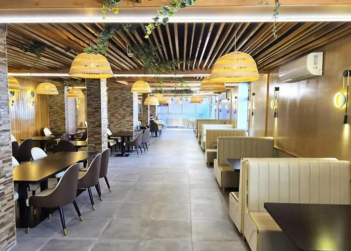 Bluesea Centro 酒店 托雷莫利诺斯